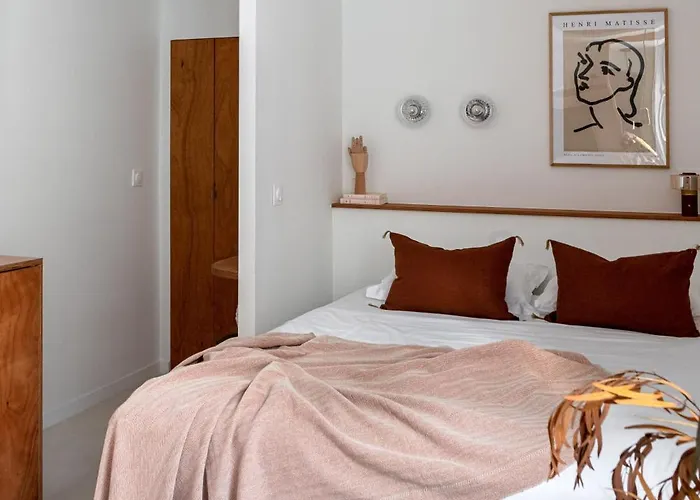 White - Coeur Chartrons Jardin Public - Parking - Clim * בורדו