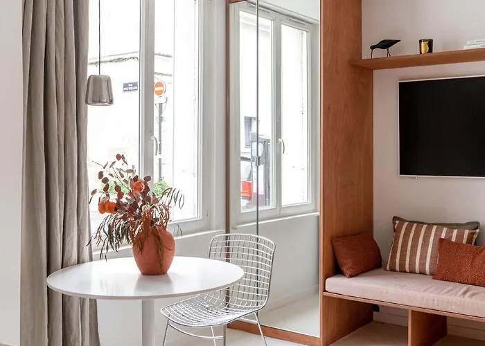 Apartament White - Coeur Chartrons Jardin Public - Parking - Clim *